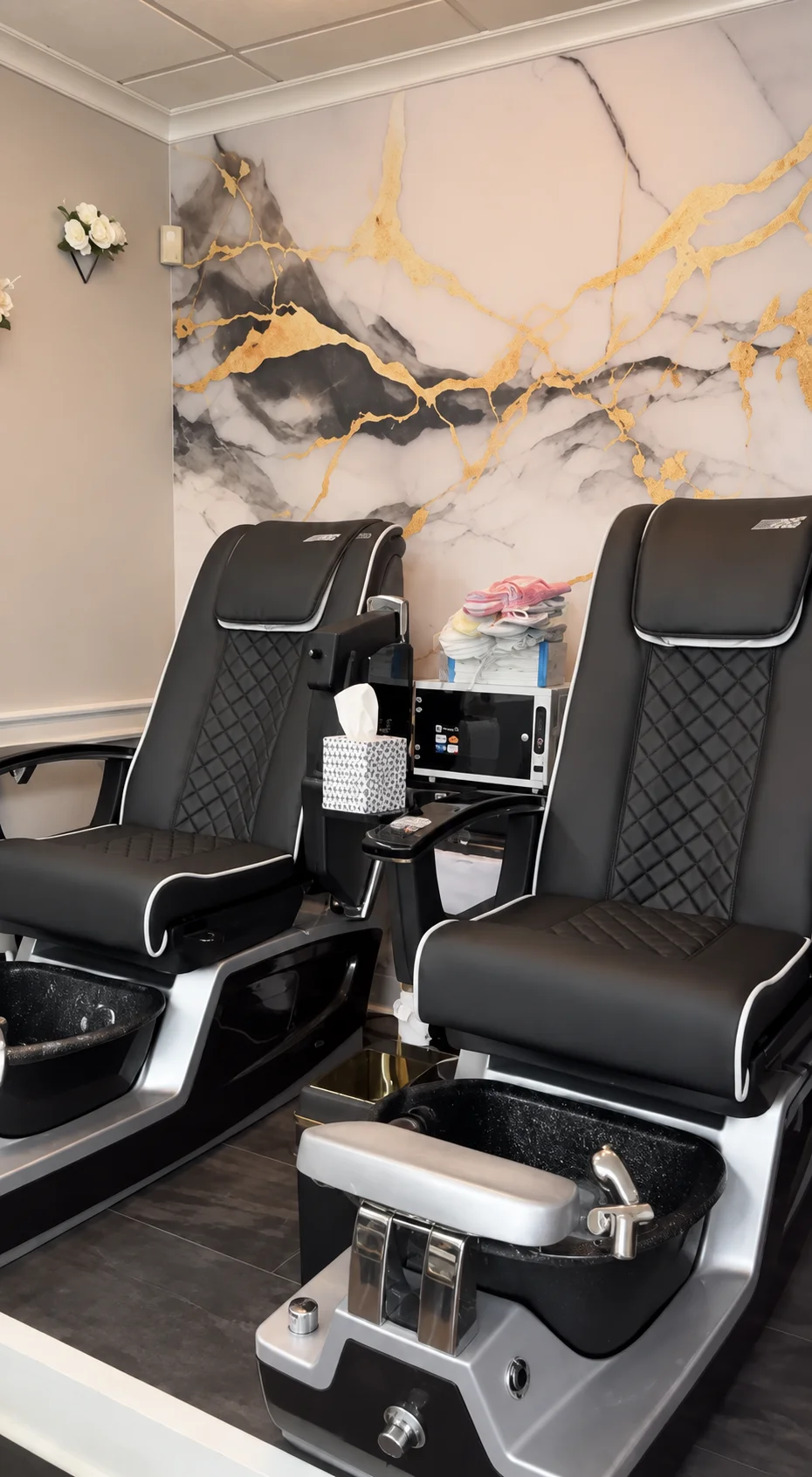 Hands and feet area at Madame Luxury